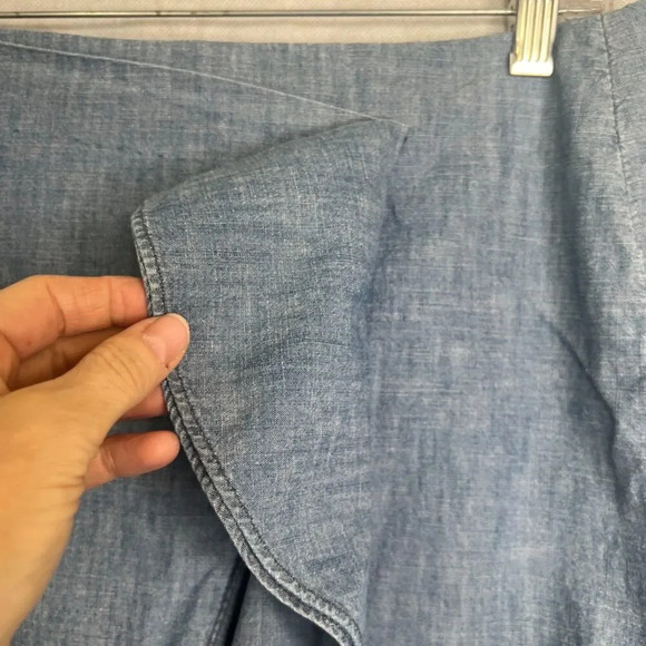 J Crew Denim Chambray Front Slant Ruffle 100% Cotton Pencil Skirt Sz 4 - Picture 3 of 8